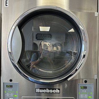 launderland - Dryer: $0.25 on high heat gets you 6 minutes. - Laundry Services Near Me - Encinitas, California launderland - Dryer: $0.25 on high heat gets you 6 minutes. - Laundry Services Near Me - Encinitas, California