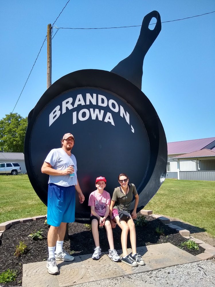 IOWA’S LARGEST FRYING PAN Updated November 2024 13 Photos Brandon
