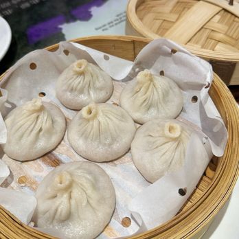 Shanghai You Garden - 6 Piece Steamed Pork Soup Dumplings - Shanghainese Near Me - Flushing, New York Shanghai You Garden - 6 Piece Steamed Pork Soup Dumplings - Shanghainese Near Me - Flushing, New York