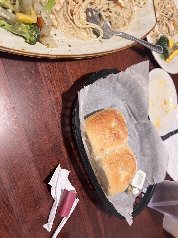 Romas Italian Restaurant Logo