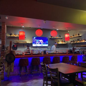 Moon Thai & Japanese - Sushi Bars Near Me - Kendall, Florida