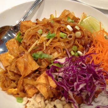Blue Elephant - Pad Thai with tofu - Thai Near Me - Bakersfield, California