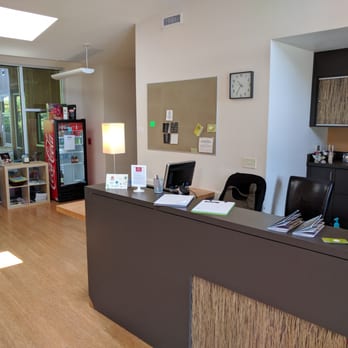 Hood River Hostel - the front desk, usually empty - Hostels Near Me - Hood River, Oregon Hood River Hostel - the front desk, usually empty - Hostels Near Me - Hood River, Oregon