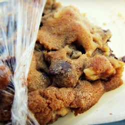 Wegmans - Old-Fashioned Chocolate Chip Walnut Cookie
