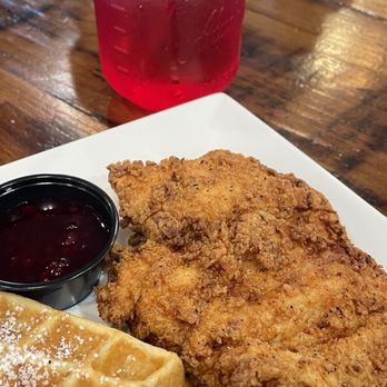 The Pan - Chicken 'N' Waffles and Water - Pizza Near Me - Gardena, California