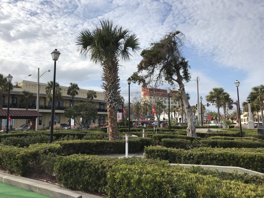 Ripley's Bayfront Mini Golf by null