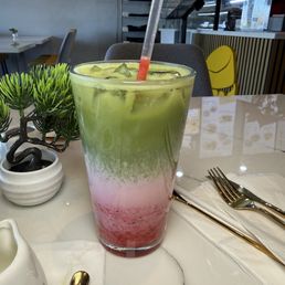 Strawberry Matcha Strawberry Matcha