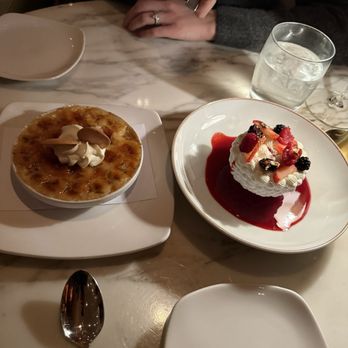Barclay Prime - Crème Brûlée and Pavlova - Steakhouses Near Me - Philadelphia, Pennsylvania Barclay Prime - Crème Brûlée and Pavlova - Steakhouses Near Me - Philadelphia, Pennsylvania
