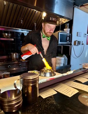 Diner Saint-Sauveur by null