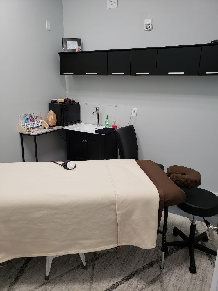 DOUGLAS DEMARS, LMT HEAD TO SOUL MASSAGE Updated September 2024