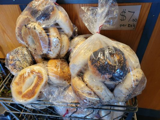 Freshies Bagels and Juice by null