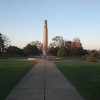 Walnut Hill Park - Veterans Monument - Parks Near Me - New Britain, Connecticut