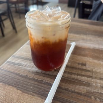405 Thai & Sushi - Thai Ice Tea - Sushi Bars Near Me - North Hills, California