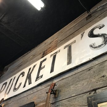 Puckett's Restaurant - Barbeque Near Me - Franklin, Tennessee Puckett's Restaurant - Barbeque Near Me - Franklin, Tennessee
