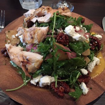 Prospect Gourmand - Farmers Market Salad with chicken breast added - New American Near Me - Beverly Hills, California Prospect Gourmand - Farmers Market Salad with chicken breast added - New American Near Me - Beverly Hills, California