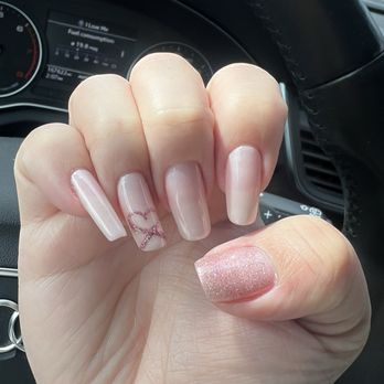 Highlands Nails - Wedding nails with a cute heart design - Nail Salons Near Me - Issaquah, Washington