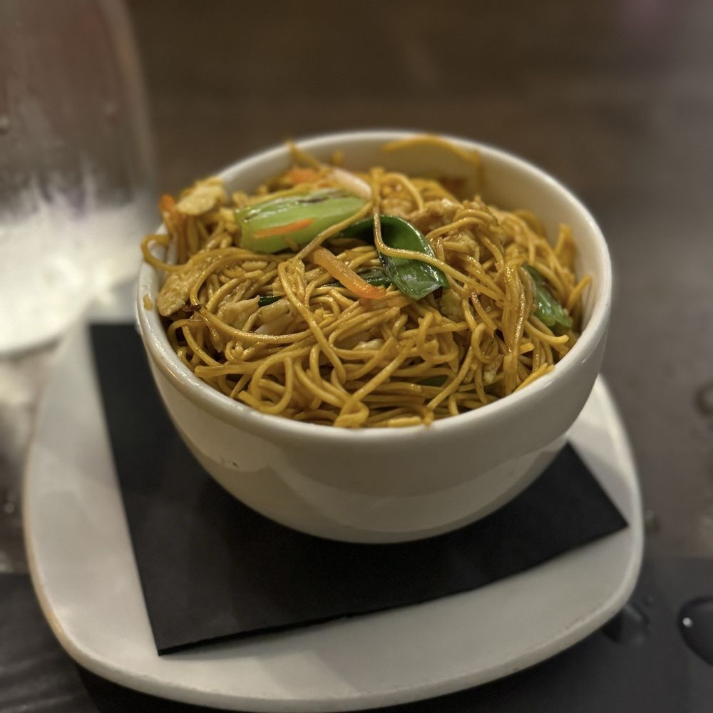 Red Torch Ginger - Noodles - Thai Near Me - Dublin, D