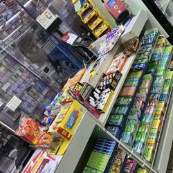 Berman's Mobil Service Station - Store