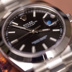 Luxury Buyer KC - As the luxury watch market continues to evolve, upgrading to a more sought-after or vintage model can mean higher appreciation over time.