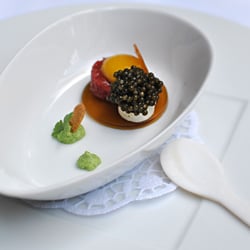 Restaurant Français - Français | Wachtelei auf Beef Tea Imperial Kaviar