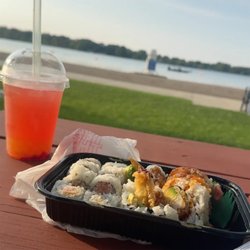 Sushiko - Strawberry lemonade, Crunch crabmeat, Spider Roll (5 Pieces)