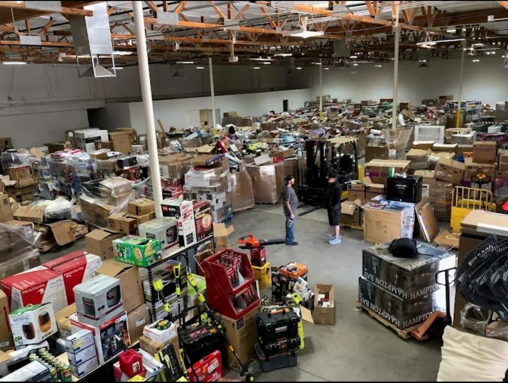 CRAZY DANNY’S PALLET EMPORIUM Updated September 2024 225 W Deer