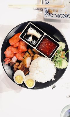 Charm Thai Bistro by null