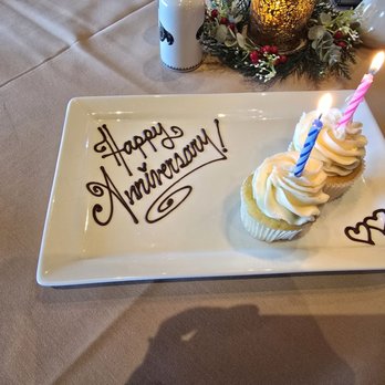 El Tovar Dining Room - A special surprise treat from the waiter - American Near Me - Grand Canyon, Arizona
