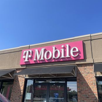 T-Mobile - Mobile Phones Near Me - Dearborn, Michigan T-Mobile - Mobile Phones Near Me - Dearborn, Michigan