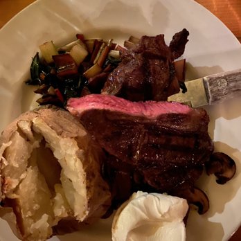 The Barn Restaurant & Tavern - 10 ounce NY strip steak - New American Near Me - Pawlet, Vermont