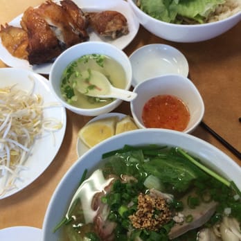 Tan Viet Noodle House - Dry Crispy Chicken w Rice Noodles & Combination w Egg Noodles & Soup - Noodles Near Me - Cabramatta, NSW