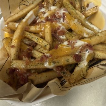 The Melt - CHEDDAR BACON RANCH FRIES - Burgers Near Me - Davis, California