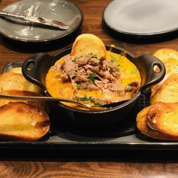 Chop, Block & Brew - Prime Rib Fondue with baguettes - American Near Me - Maricopa, Arizona