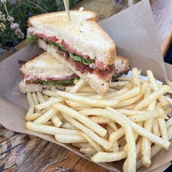 Psychedeli - BLT shoe string fries - Salad Near Me - Lancaster, Pennsylvania Psychedeli - BLT shoe string fries - Salad Near Me - Lancaster, Pennsylvania