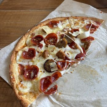 Caam's - Pizza Near Me - Stephenville, Texas