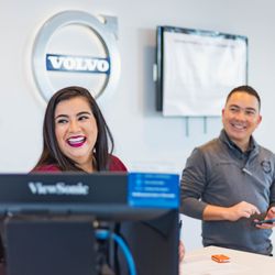Giles Volvo Cars El Paso