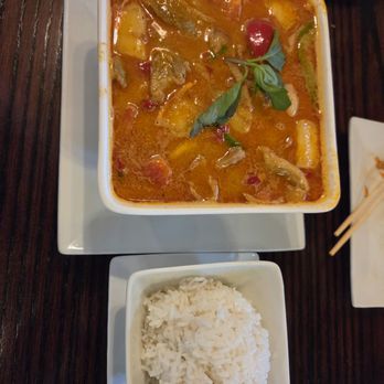 Thai Select - Epic roasted duck curry - Thai Near Me - Zionsville, Indiana