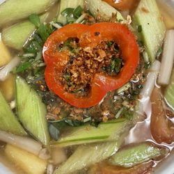Little La Lune Cuisine - Sweet and sour soup