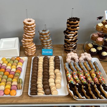 Haramochi Donuts - Dessert table with Haramochi donuts - Donuts Near Me Haramochi Donuts - Dessert table with Haramochi donuts - Donuts Near Me