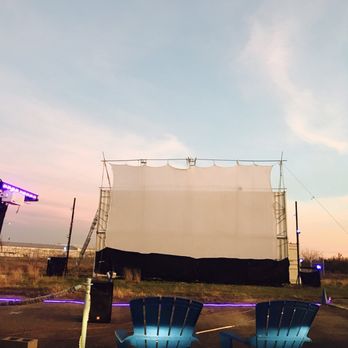 Blue Starlite Mini Urban Drive-In - Ready for the fun - Drive-In Theater Near Me - Austin, Texas Blue Starlite Mini Urban Drive-In - Ready for the fun - Drive-In Theater Near Me - Austin, Texas