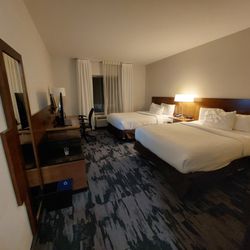 Fairfield by Marriott Inn & Suites Philadelphia Horsham - 2 Queen bed room