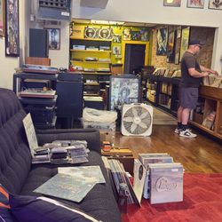 Absolute Vinyl Records & Stereo