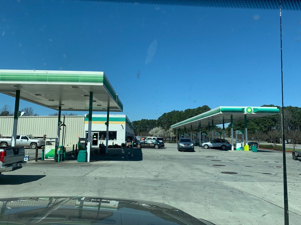 RONNIE’S COUNTRY STORE 87 Photos 280 Us701, Four Oaks, North Carolina Men's Clothing