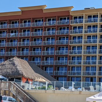 Hampton Inn Daytona Beach/Beachfront - Backside of hotel - Hotels Near Me - Daytona Beach, Florida Hampton Inn Daytona Beach/Beachfront - Backside of hotel - Hotels Near Me - Daytona Beach, Florida