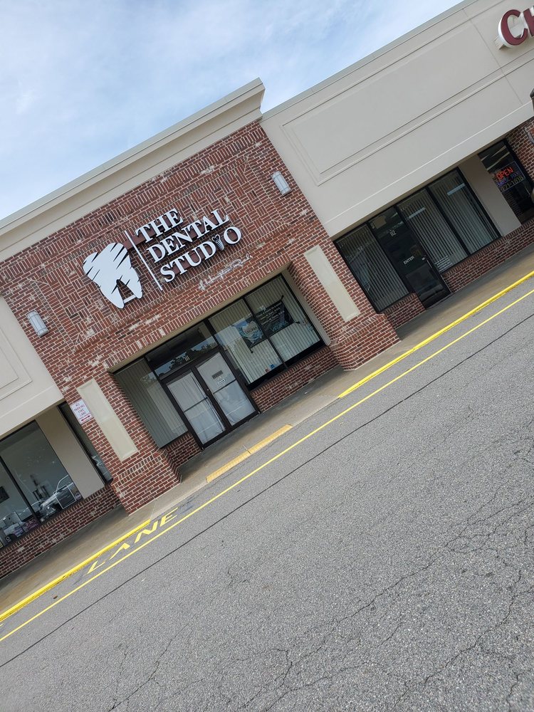 THE DENTAL STUDIO OF HAMPTON ROADS Cosmetic Dentists 3809 Princess