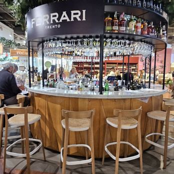 Eataly NYC Downtown - Grocery Near Me - New York, New York