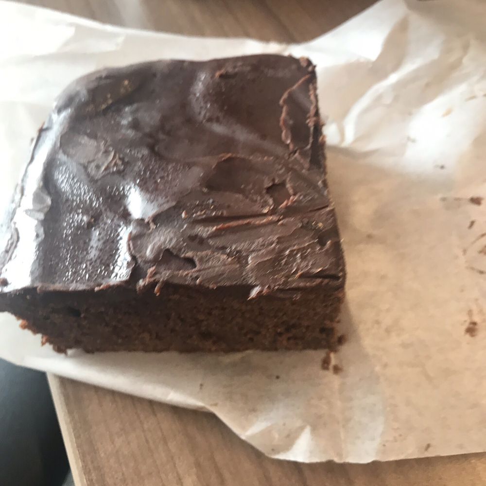 Green Symphony - SUPER dry and dense Chocolate Banana Cake. Would not recommend. - Vegetarian Near Me - New York, New York