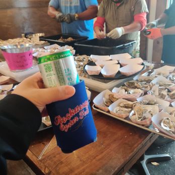Smoke & Barrel - Heineken silvers from oyster fest - Bars Near Me - Queens, New York