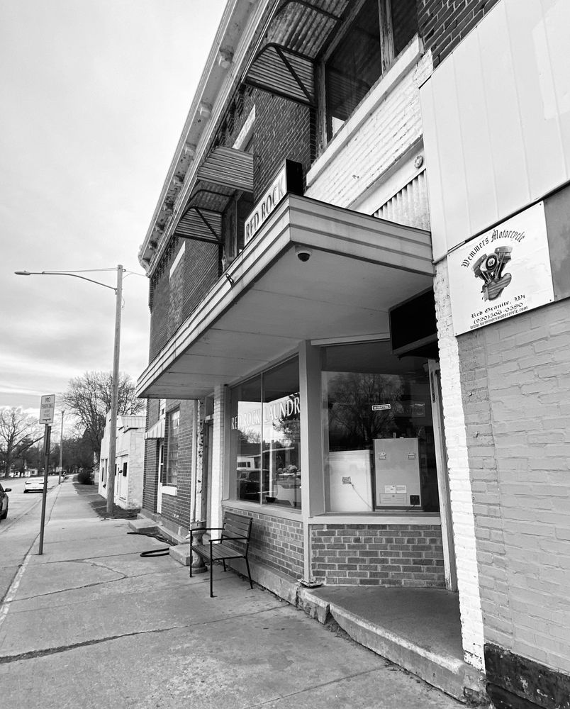 RED ROCK LAUNDRY Updated September 2024 113 Pine River St