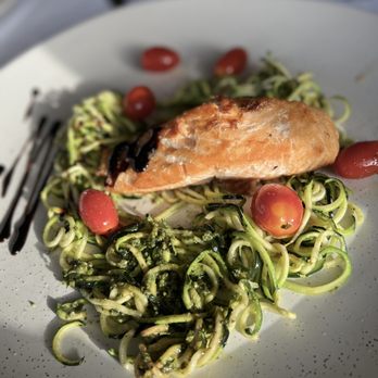 Harmony Cafe at the Pewter Plough - Grilled Salmon with Zucchini spirals and pesto - Cafes Near Me - Cambria, California Harmony Cafe at the Pewter Plough - Grilled Salmon with Zucchini spirals and pesto - Cafes Near Me - Cambria, California